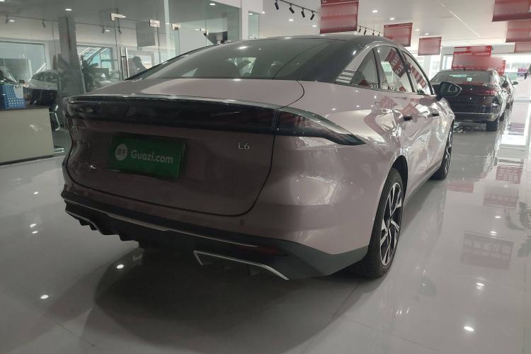 Used Geely Galaxy L6 2024 125km Creative Edition Rear Right 45 Deg