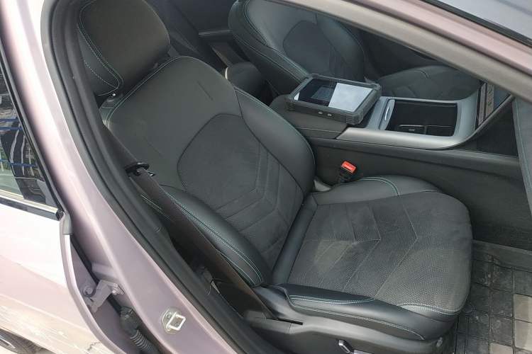 Used Geely Galaxy L6 2024 125km Creative Edition Right Front Seat