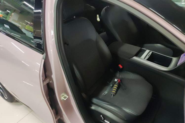 Used Geely Galaxy L6 2024 125km Creative Edition Right Front Seat