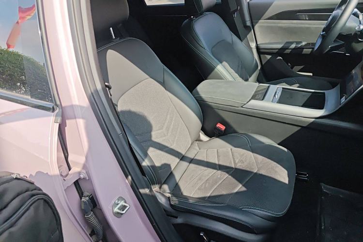 Used Geely Galaxy L6 2024 125km Creative Edition Right Front Seat