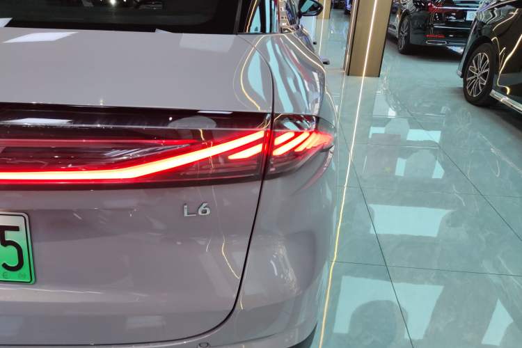 Used Geely Galaxy L6 2024 125km Creative Edition Right Rear Taillight
