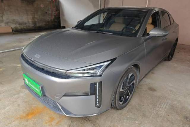 Used Geely Galaxy L6 2024 125km PLUS Dragon Edition