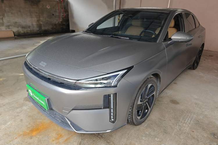 Used Geely Galaxy L6 2024 125km PLUS Dragon Edition Guazi used car, China used car export, Used car for sale, Used  cars, Cheapest cars for sale