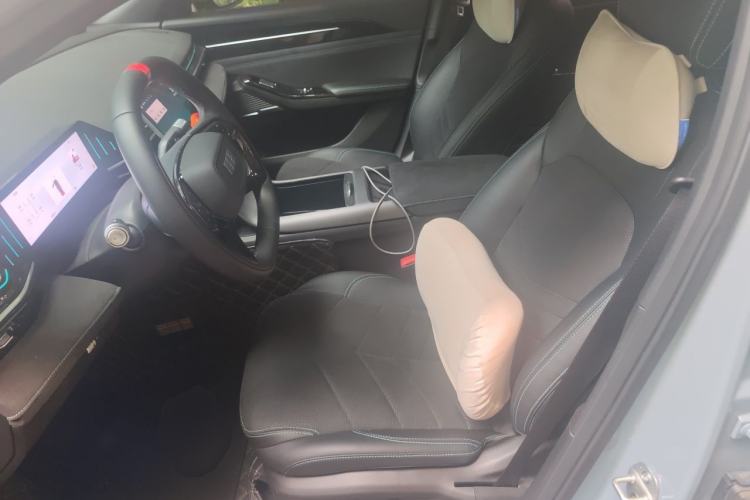 Used Geely Galaxy L6 2024 125km Creative Edition Driver Seat