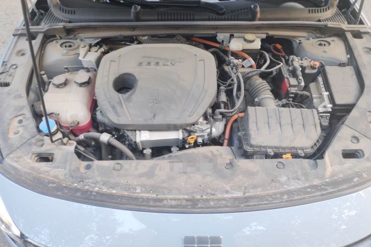 Used Geely Galaxy L6 2024 125km PLUS Dragon Edition Engine Bay