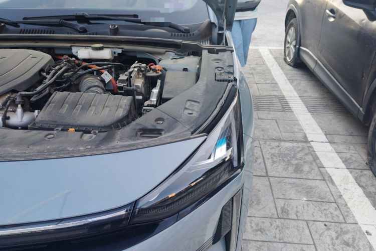 Used Geely Galaxy L6 2024 125km PLUS Dragon Edition Engine Bay Left