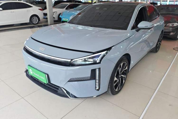 Used Geely Galaxy L6 2024 125km Creative Edition Exterior 5