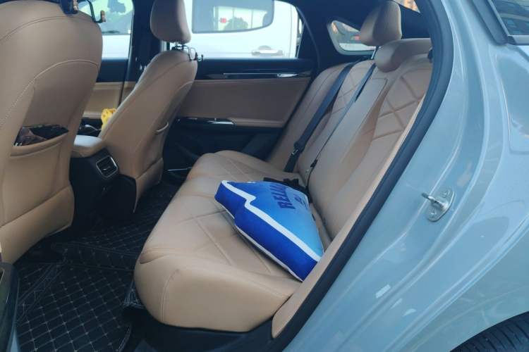 Used Geely Galaxy L6 2024 125km PLUS Dragon Edition Left Rear Seat