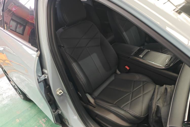 Used Geely Galaxy L6 2024 125km PLUS Dragon Edition Right Front Seat