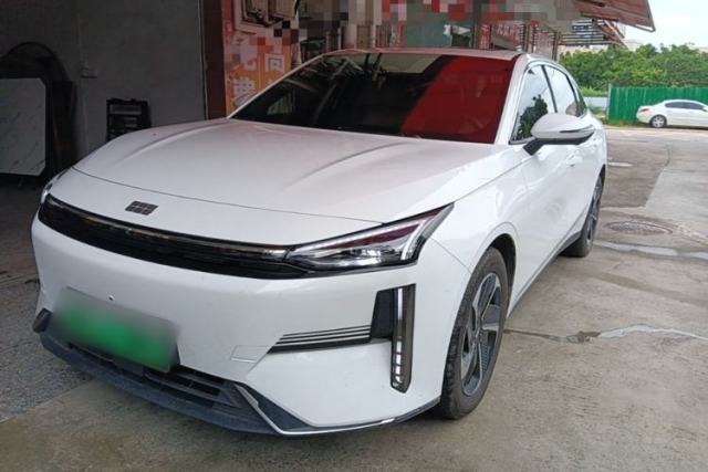 Used Geely Galaxy L6 2024 125km PLUS Dragon Edition