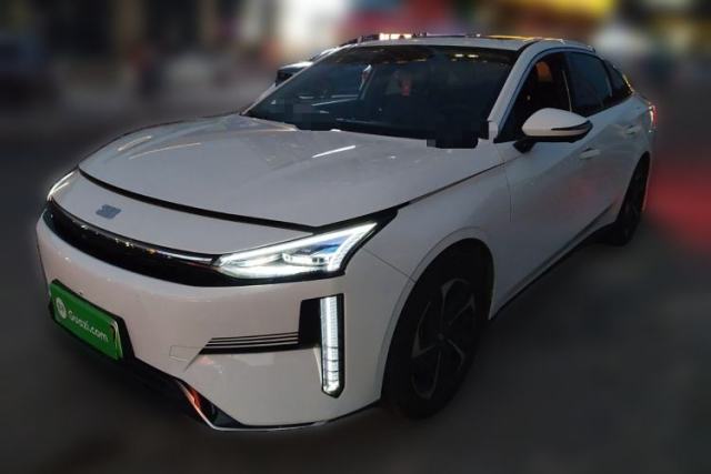 Used Geely Galaxy L6 2024 125km PLUS Dragon Edition