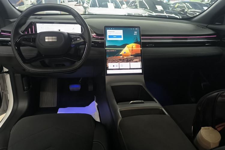 Used Geely Galaxy L6 2024 125km Creative Edition Center Console