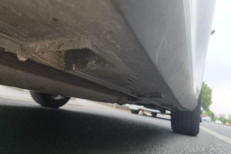 Used Geely Galaxy L6 2024 125km PLUS Dragon Edition Chassis Front Left