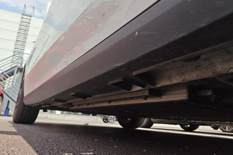 Used Geely Galaxy L6 2024 125km PLUS Dragon Edition Chassis Front Right