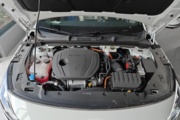 Used Geely Galaxy L6 2024 125km PLUS Dragon Edition Engine Bay