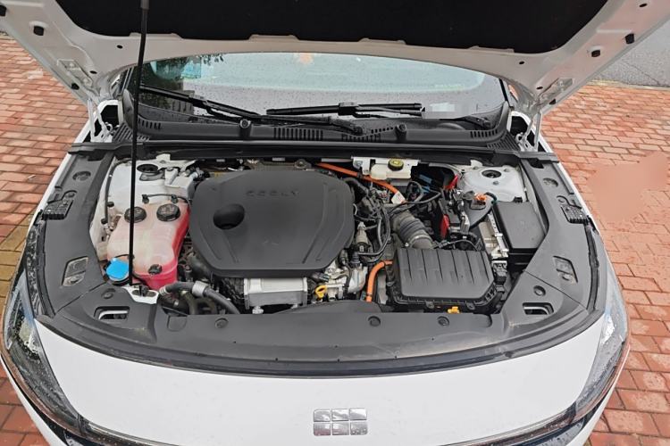 Used Geely Galaxy L6 2024 125km PLUS Dragon Edition Engine Bay