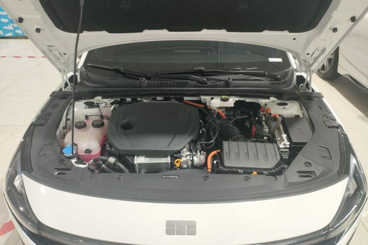 Used Geely Galaxy L6 2024 125km Creative Edition Engine Bay