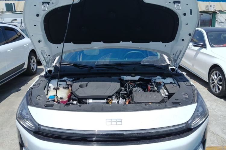 Used Geely Galaxy L6 2024 125km PLUS Dragon Edition Engine Bay