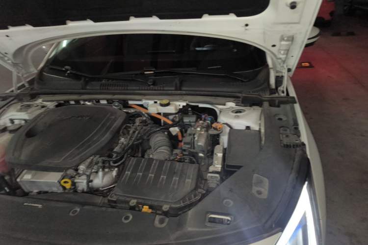 Used Geely Galaxy L6 2024 125km PLUS Dragon Edition Engine Bay Left
