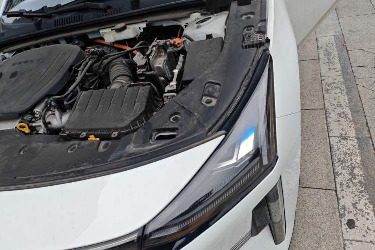 Used Geely Galaxy L6 2024 125km PLUS Dragon Edition Engine Bay Left