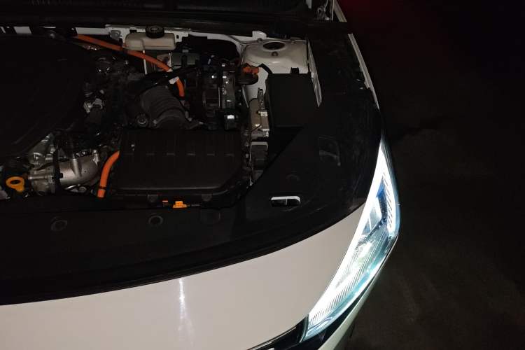 Used Geely Galaxy L6 2024 125km PLUS Dragon Edition Engine Bay Left