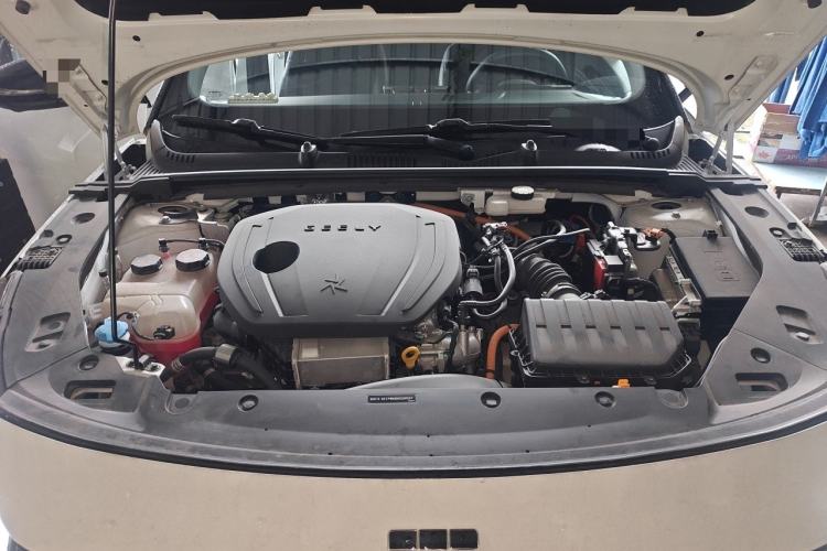 Used Geely Galaxy L6 2024 125km PLUS Dragon Edition Engine Bay