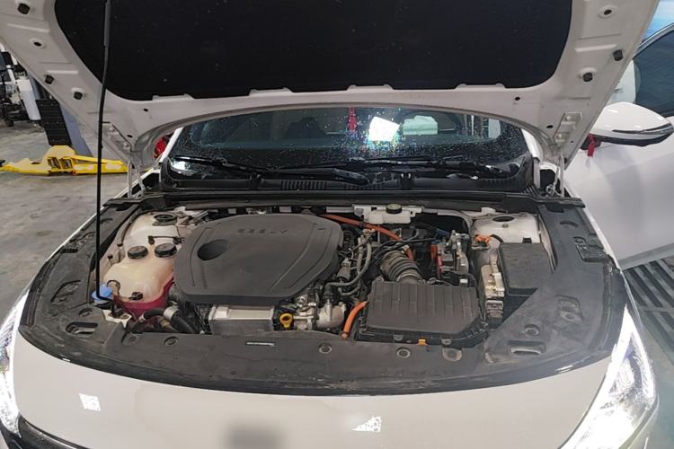 Used Geely Galaxy L6 2024 125km PLUS Dragon Edition Engine Bay