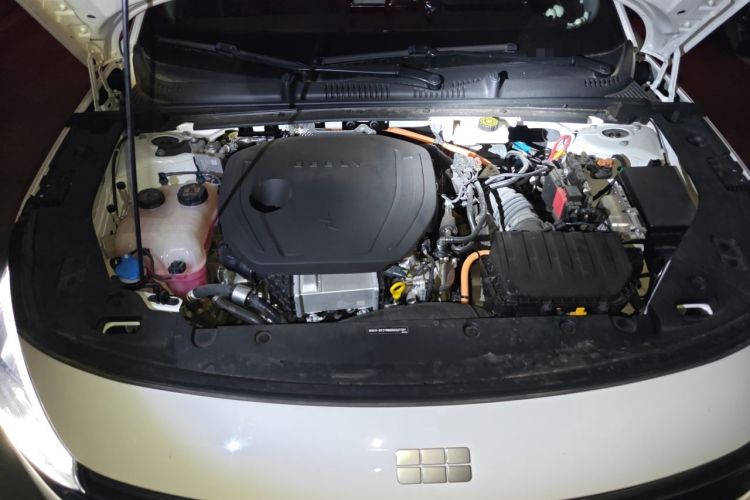 Used Geely Galaxy L6 2024 125km PLUS Dragon Edition Engine Bay