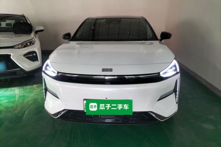 Used Geely Galaxy L6 2024 125km PLUS Dragon Edition Exterior 1