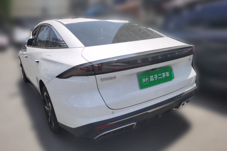 Used Geely Galaxy L6 2024 125km PLUS Dragon Edition Exterior 3