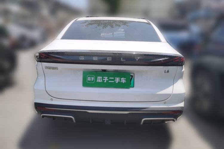 Used Geely Galaxy L6 2024 125km PLUS Dragon Edition Exterior 4