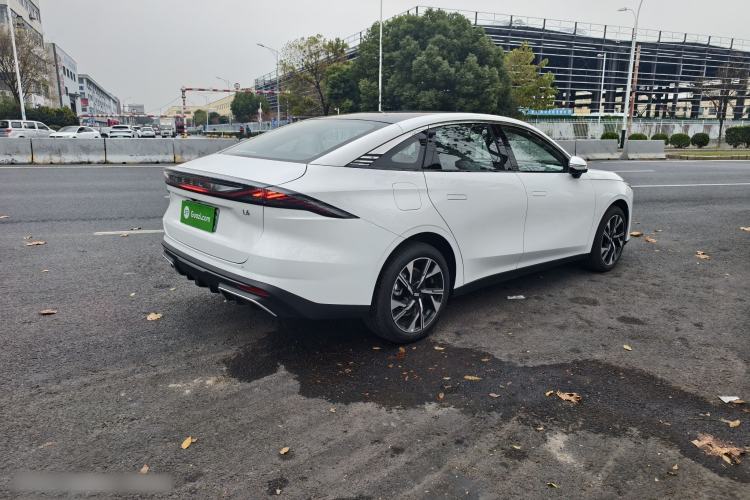 Used Geely Galaxy L6 2024 125km Creative Edition Exterior 6