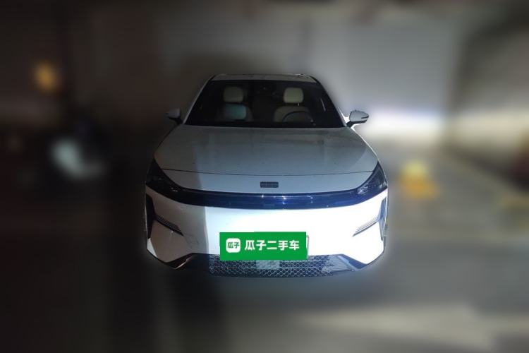 Used Geely Galaxy L6 2024 125km PLUS Dragon Edition Front