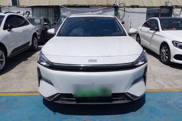 Used Geely Galaxy L6 2024 125km PLUS Dragon Edition Front