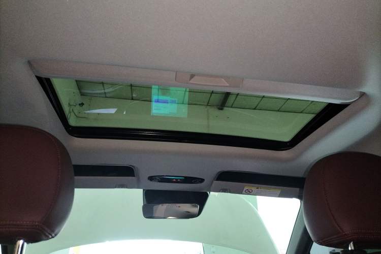 Used Geely Galaxy L6 2024 125km PLUS Dragon Edition Headliner