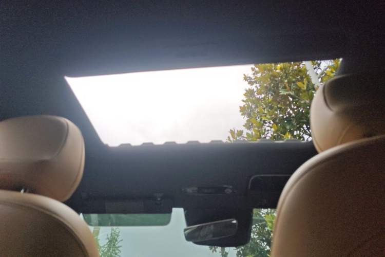 Used Geely Galaxy L6 2024 125km PLUS Dragon Edition Headliner