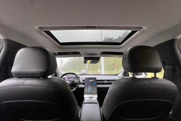 Used Geely Galaxy L6 2024 125km PLUS Dragon Edition Headliner