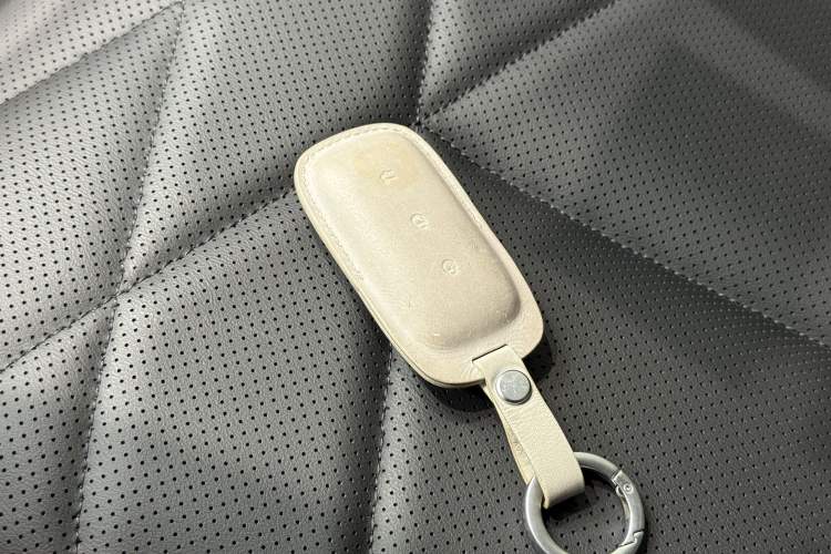 Used Geely Galaxy L6 2024 125km PLUS Dragon Edition Interior 5