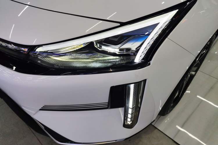 Used Geely Galaxy L6 2024 125km PLUS Dragon Edition Left Front Headlight