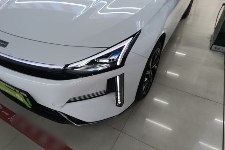 Used Geely Galaxy L6 2024 125km Creative Edition Left Front Headlight
