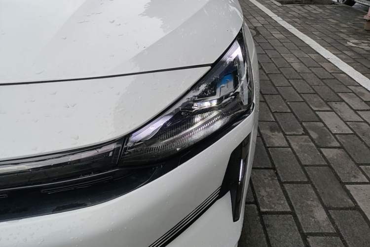 Used Geely Galaxy L6 2024 125km PLUS Dragon Edition Left Front Headlight