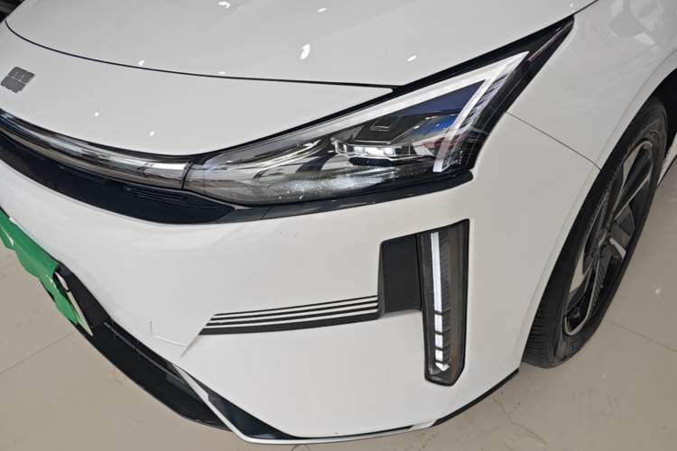 Used Geely Galaxy L6 2024 125km PLUS Dragon Edition Left Front Headlight