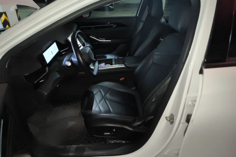 Used Geely Galaxy L6 2024 125km PLUS Dragon Edition Left Front Seat