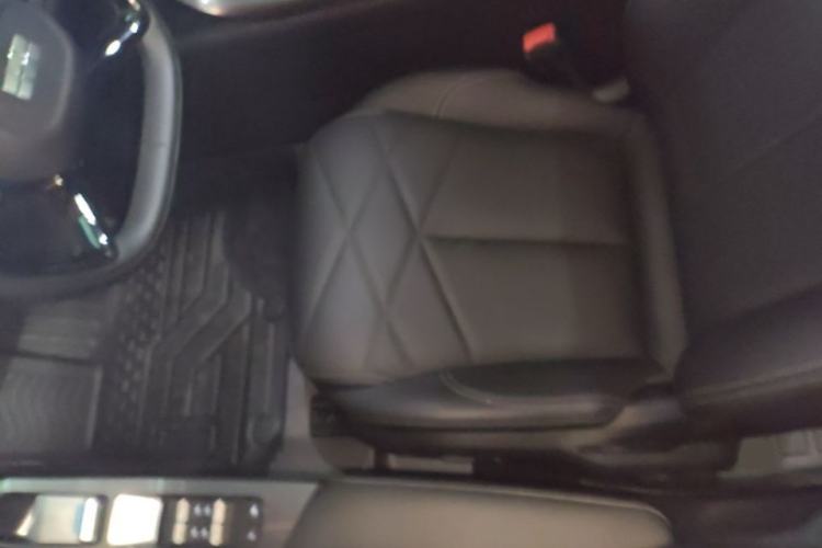 Used Geely Galaxy L6 2024 125km PLUS Dragon Edition Left Front Seat