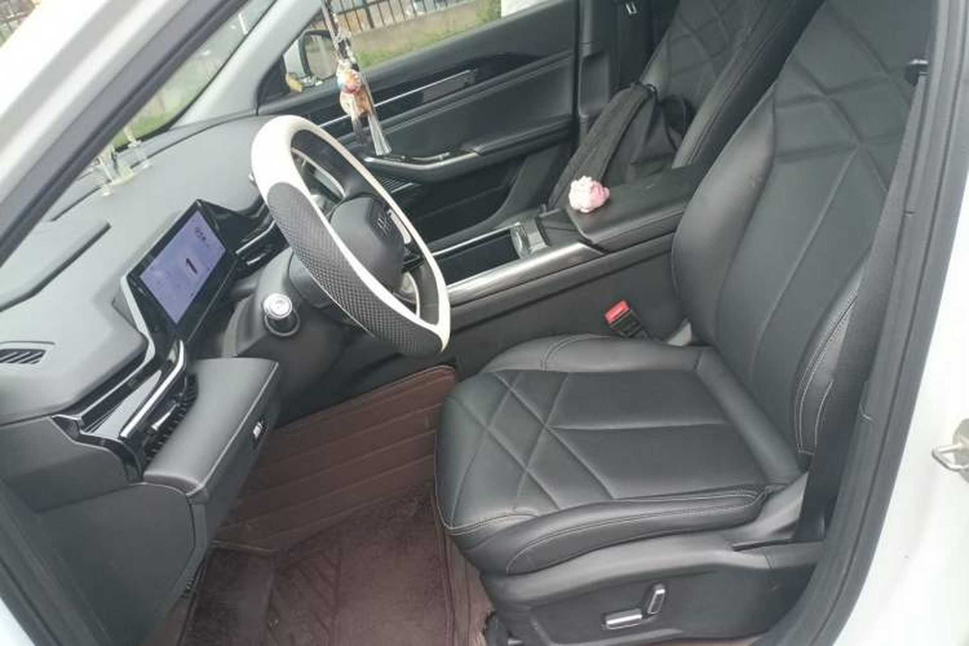 Used Geely Galaxy L6 2024 125km PLUS Dragon Edition Left Front Seat