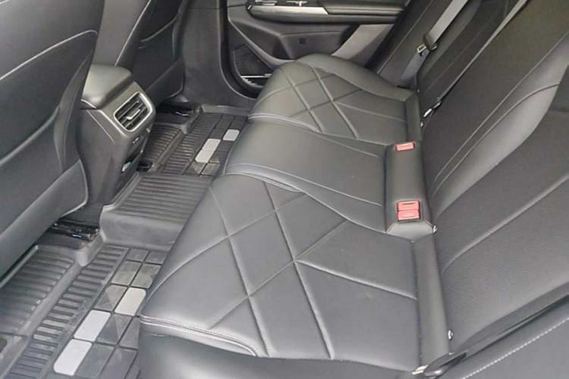 Used Geely Galaxy L6 2024 125km PLUS Dragon Edition Left Rear Seat