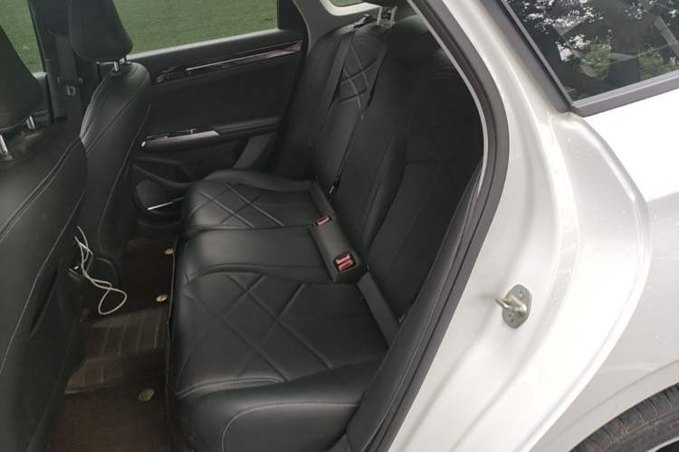 Used Geely Galaxy L6 2024 125km PLUS Dragon Edition Left Rear Seat