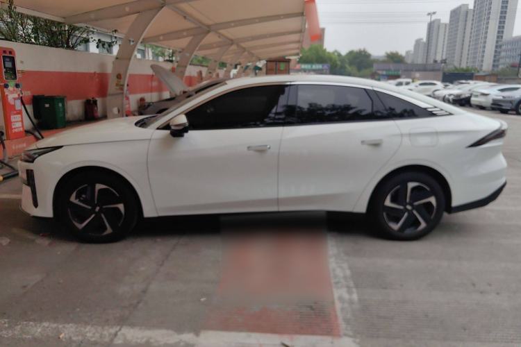 Used Geely Galaxy L6 2024 125km PLUS Dragon Edition Left Side