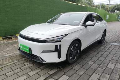 Used Geely Galaxy L6 2024 125km PLUS Dragon Edition