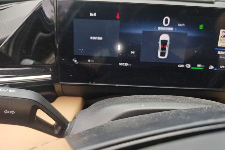 Used Geely Galaxy L6 2024 125km PLUS Dragon Edition Odometer Close Up